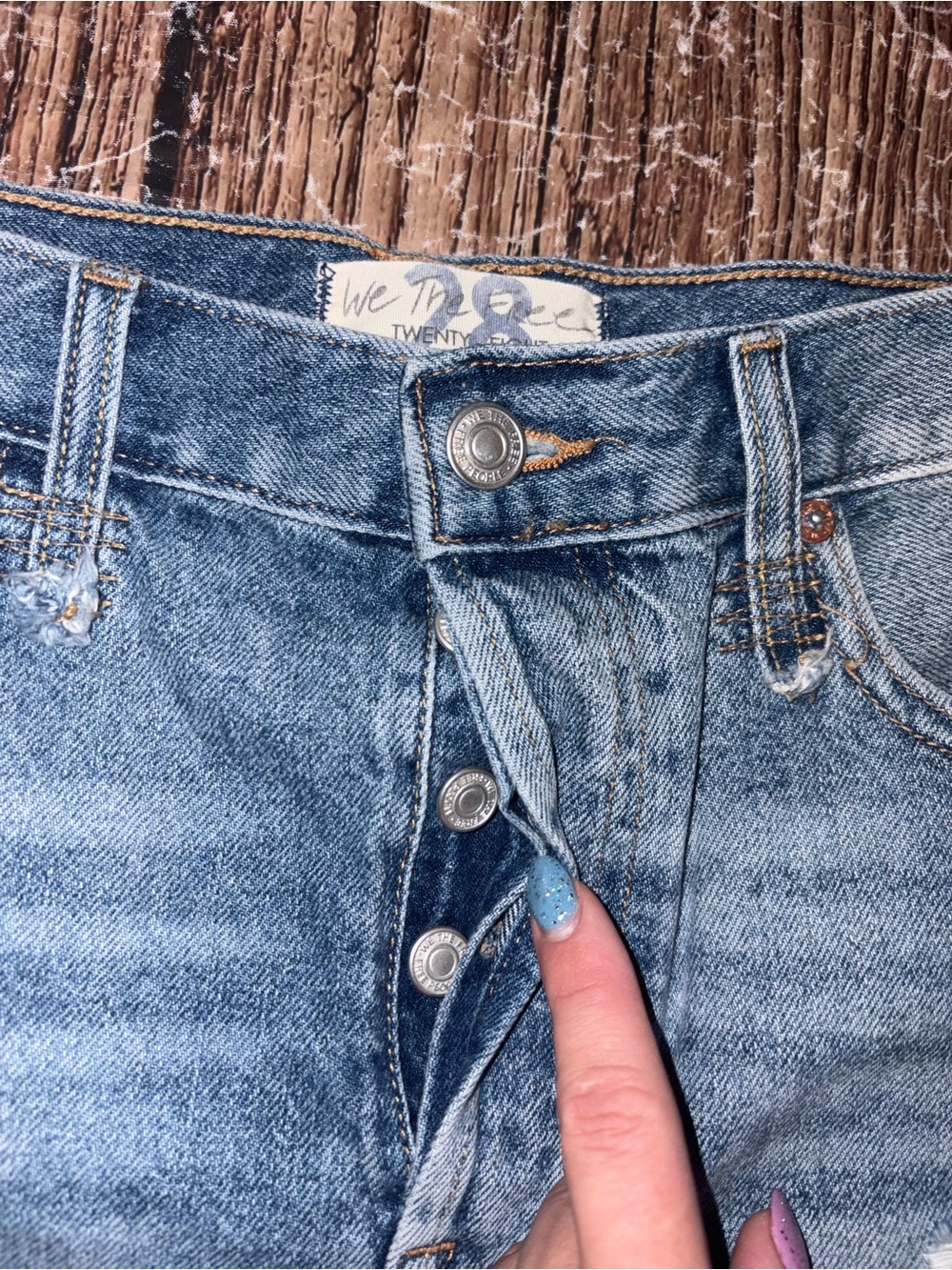 Free People makai button fly cutoff distressed denim shorts 28(6) - Picture 6 of 8